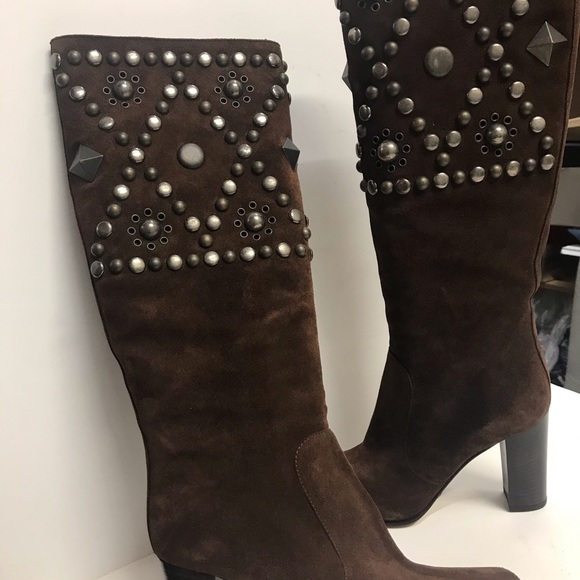 Dolce and Gabbana brown suede knee hi boot w/ stud - Picture 5 of 5
